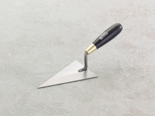 Lžíce trojúhelníková – 16 cm